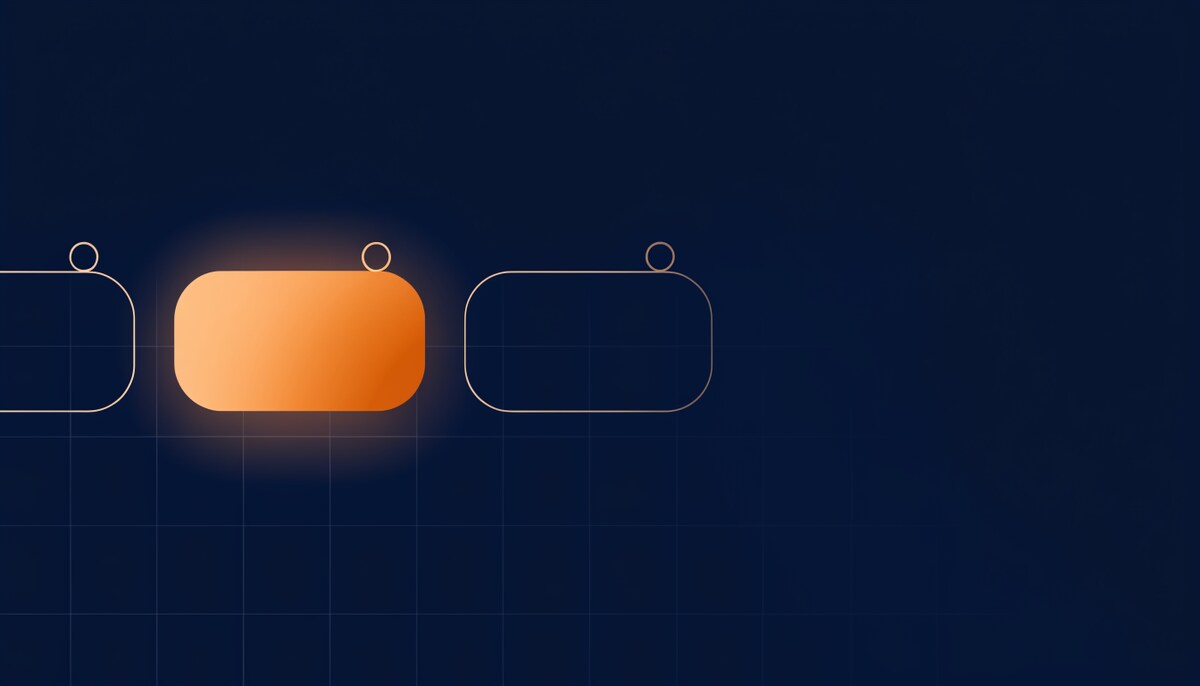 Formulario minimalista con un campo resaltado en naranja sobre fondo navy